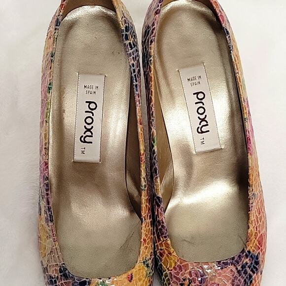 Proxy Women's Multi Colored Floral High Heels Made in Spain Gold Heels Size 10M - Picture 6 of 10